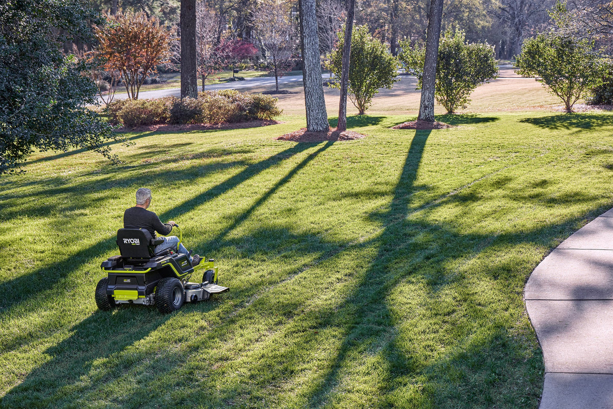 54" 115 AH ZERO TURN ELECTRIC RIDING LAWN MOWER Image 8