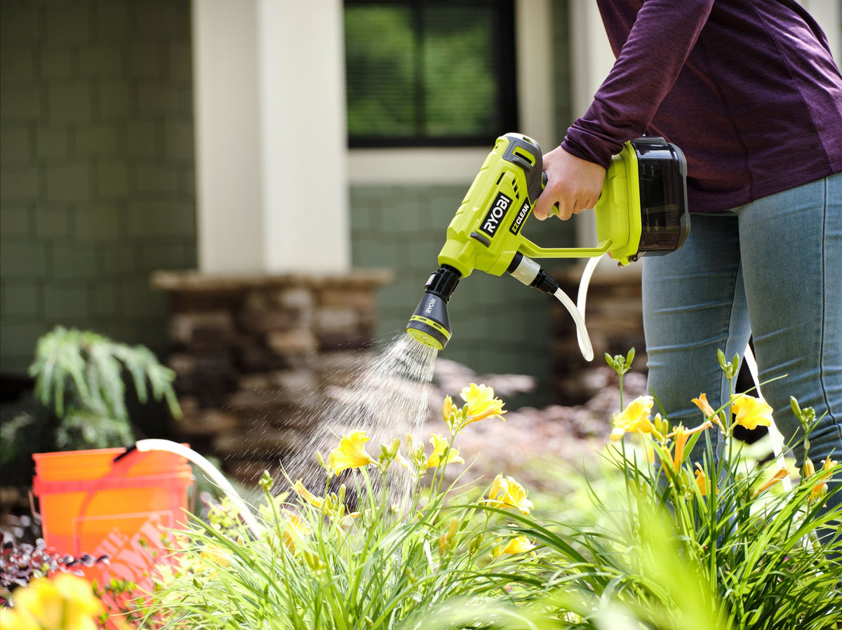 EZCLEAN GARDEN HOSE SPRAY HEAD Image 2